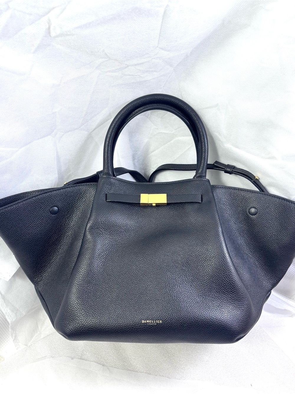 Demellier Midi New York Tote. Black/Gold. - Picture 9 of 16